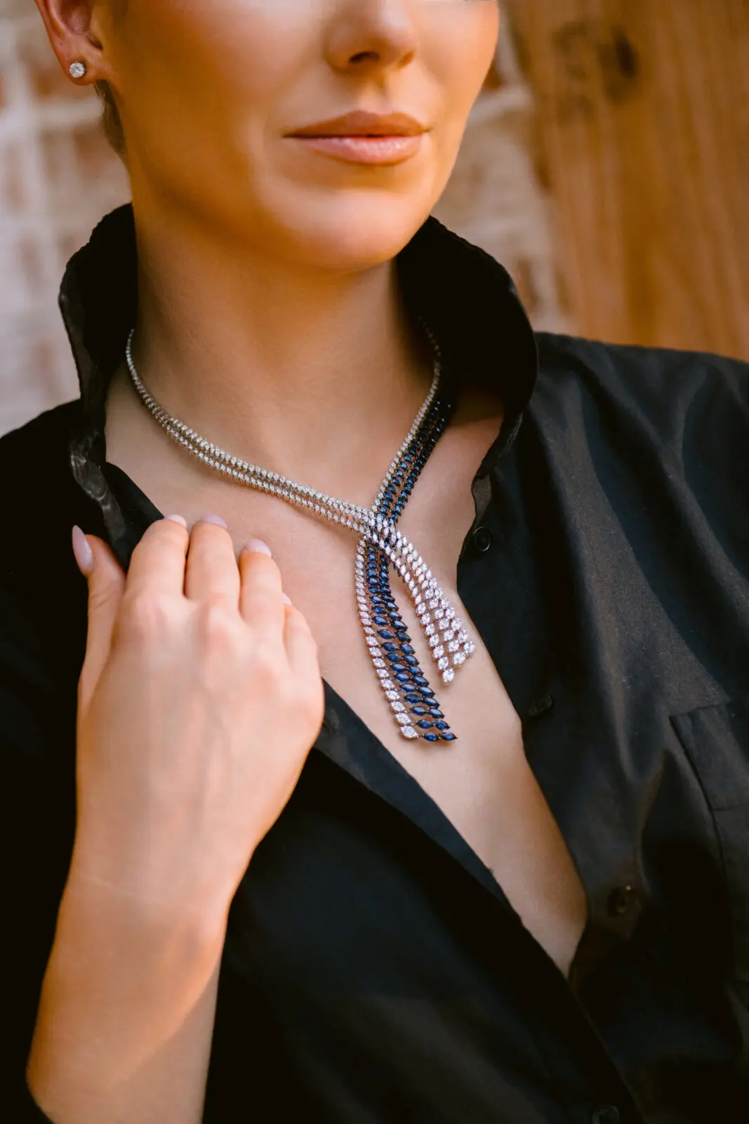 Marti Grizzle modeling SĀMAÁ Diamonds at posh Santé   (Photo by Si Vo Photography)