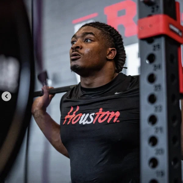 Shadre Hurst’s weight room exploits are becoming the stuff of legend.