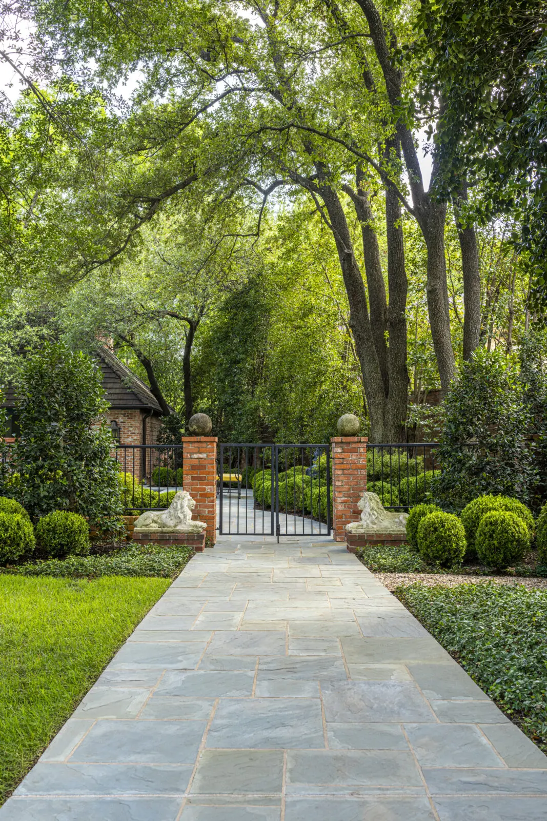 For Harold Leidner Landscape Architects, this is the essence of thoughtful landscape design: understanding not only what a property needs to look like, but how it should feel and how it should be lived in.