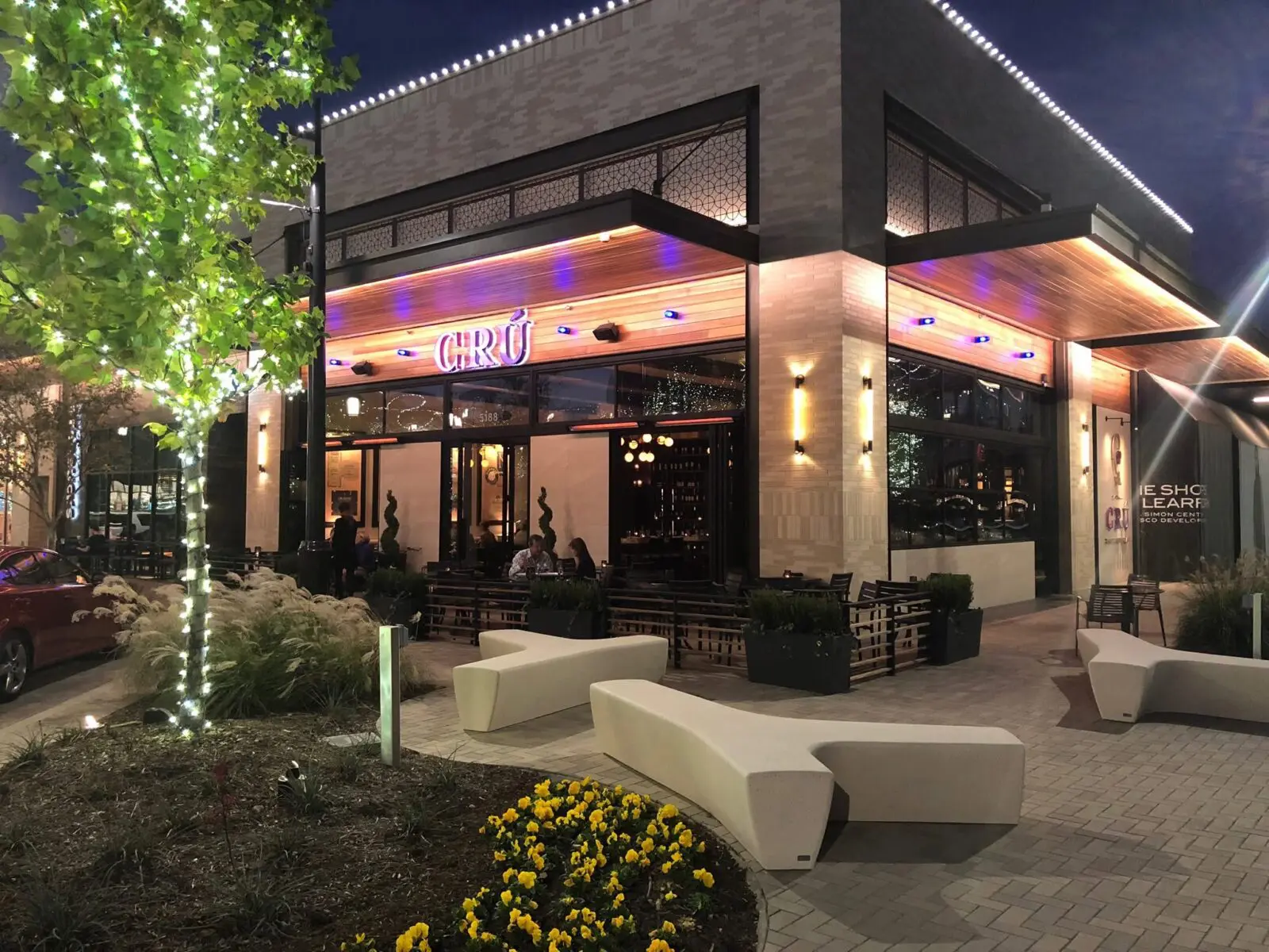 CRÚ Food & Wine Bar combines world-class wines with refined dishes in an inviting, elegant setting. (Photography by CRÚ Food & Wine Bar)