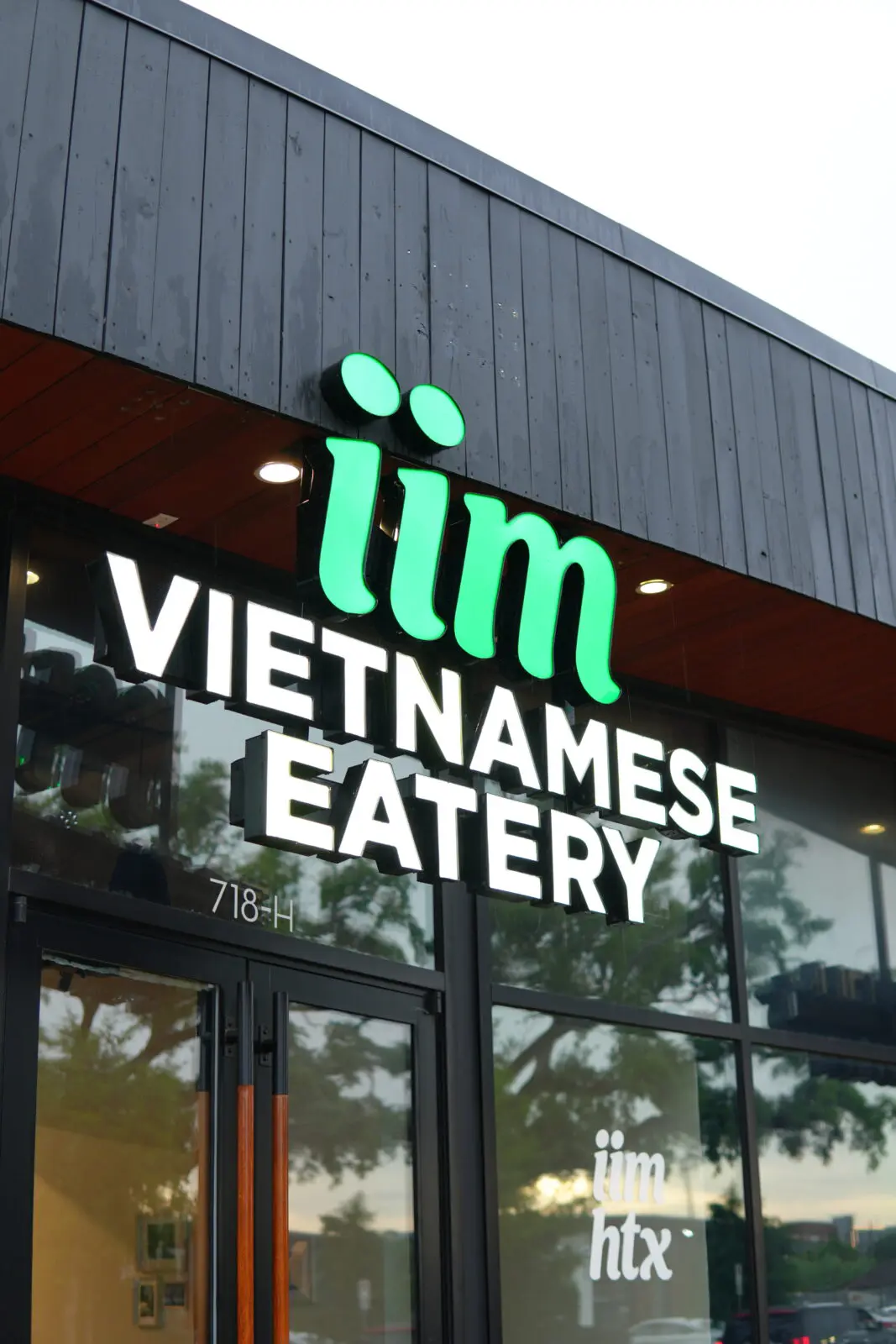 Andrew Lin aims to do for Vietnamese fare what concepts like Chipotle and Mod Pizza have done for the realm of customizable fast casual dining across this country. (Photo by Courtesy of iim Vietnamese Eatery)
