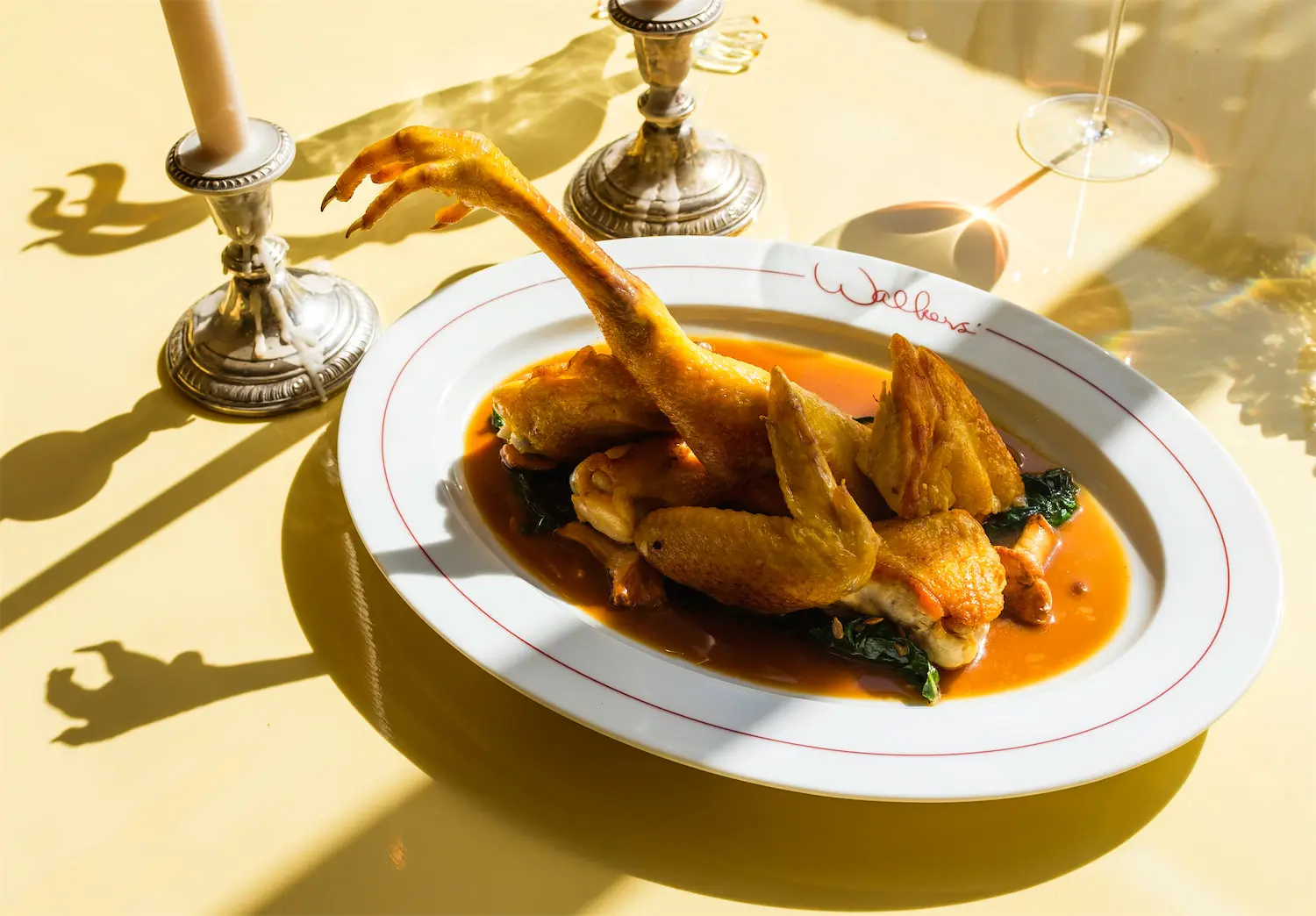 Walkers' serves the Golden Chicken with leg (and foot) still attached. (Photo by Rob Hoffman)