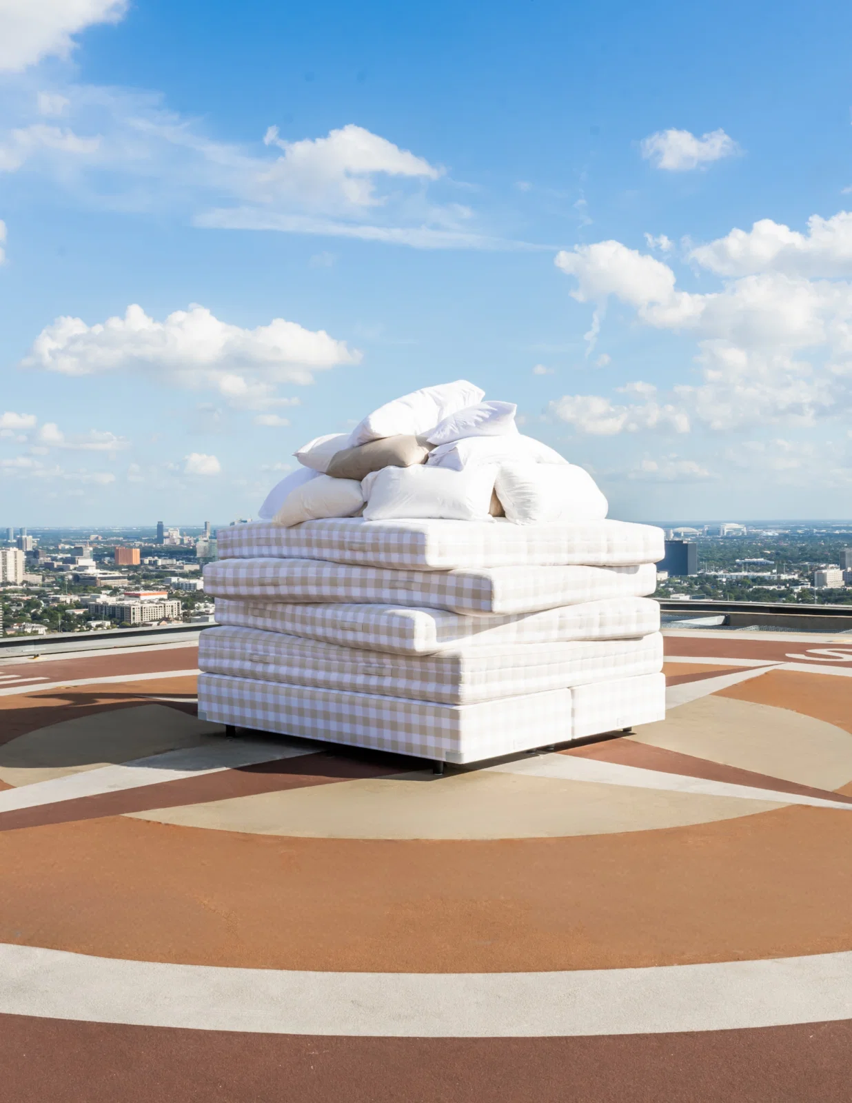 Hästens famed bedding is shown off on The Post Oak Hotel helipad.