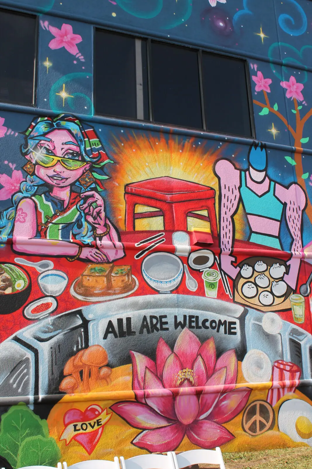 "Painted Bridges" mural in Houston's historic Asiatown (Photo by Mary Hoang-Do)
