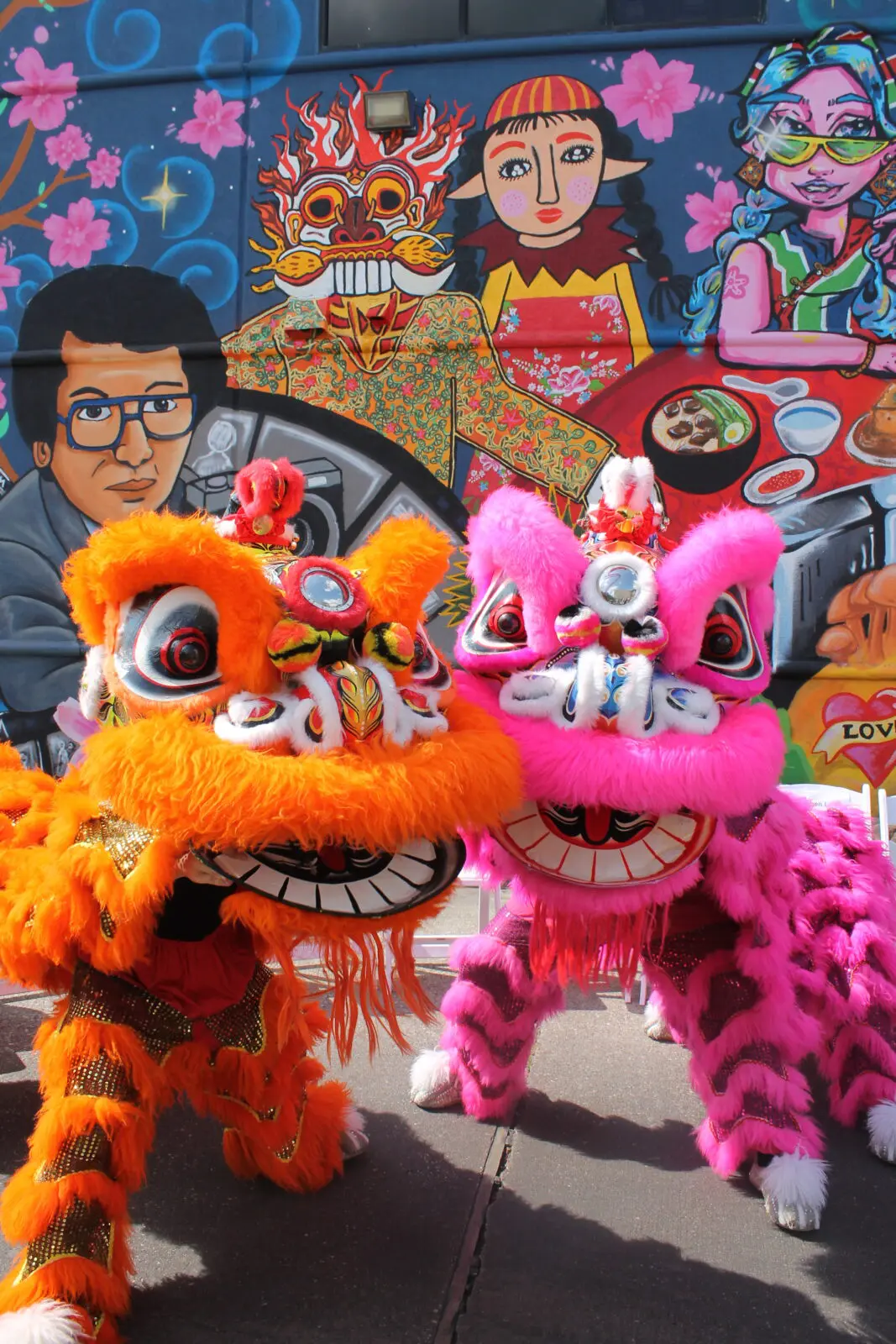 Lee's Golden Dragon Lion Dancers at the "Painted Bridges" mural unveiling (Photo by Mary Hoang-Do)