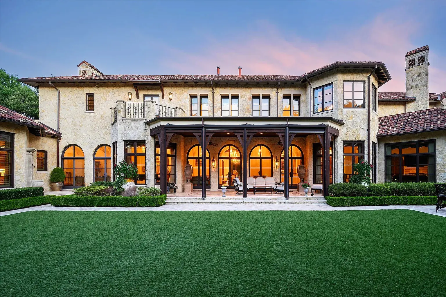 5335 Meaders Lane (Photo by Dave Perry Miller Real Estate)