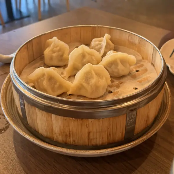 Cooking Girl Woodlands steamed dumplings (Photo by Laura Landsbaum)