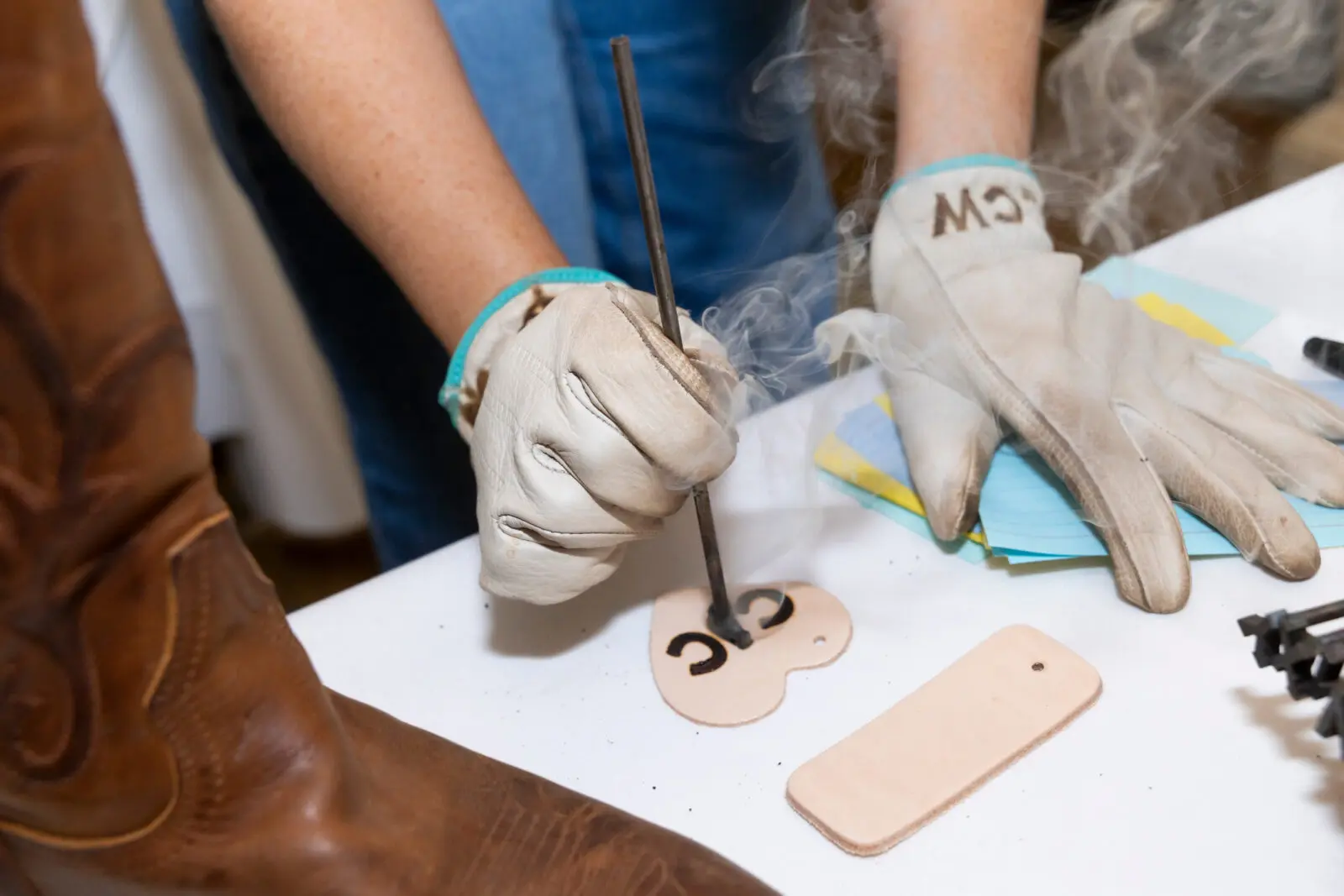 Campy Crafty branded luggage tags at the Shopping Preview Party. (Photo by Sharon Ellman, Ellman Photography)