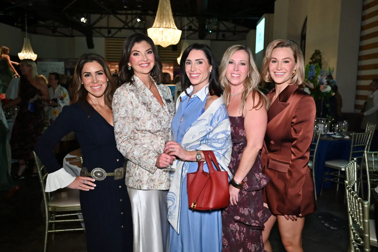 Carmen Ospina, Peyton Wallace, Mallory Burton, Taylor Glover, Madison Cantu at Sky High for Kids (Photo by Alex Montoya)