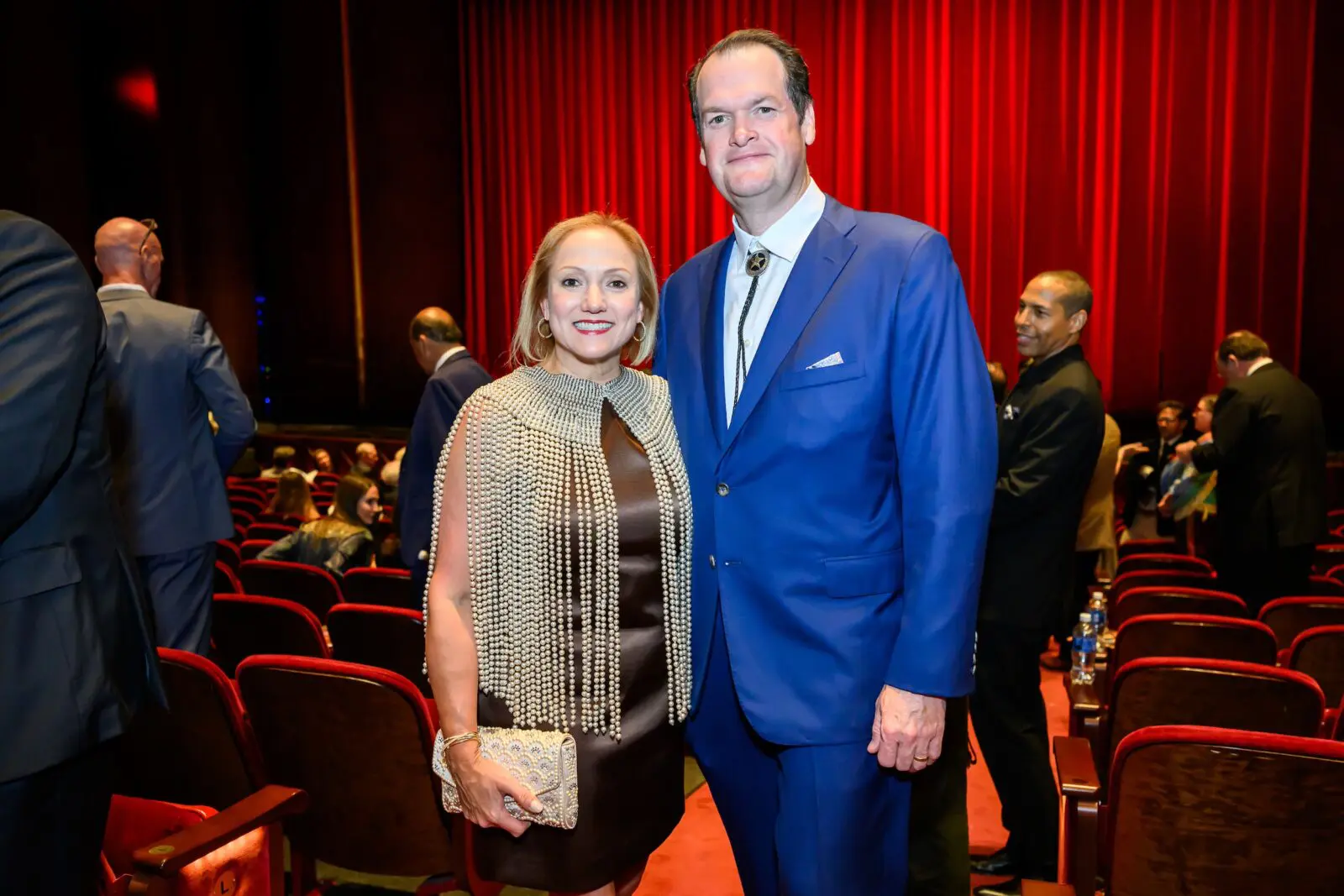 Mignon & Steve Gill at Houston Ballet's opening night dinner on stage at Wortham Theater Center  (Photo by Michelle Watson, CatchlightGroup.com)