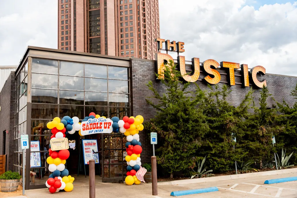 The Rustic hosted the second annual Saddle Up benefit concert for the State Fair of Texas. (Photo by Imani Black)