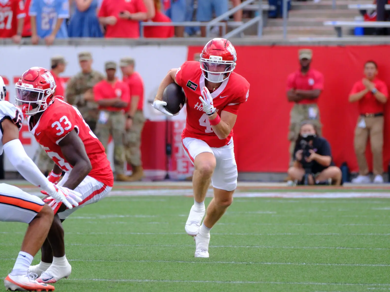 University of Houston wide receiver Trent Walker can do things with the football. (Photo by F. Carter Smith)