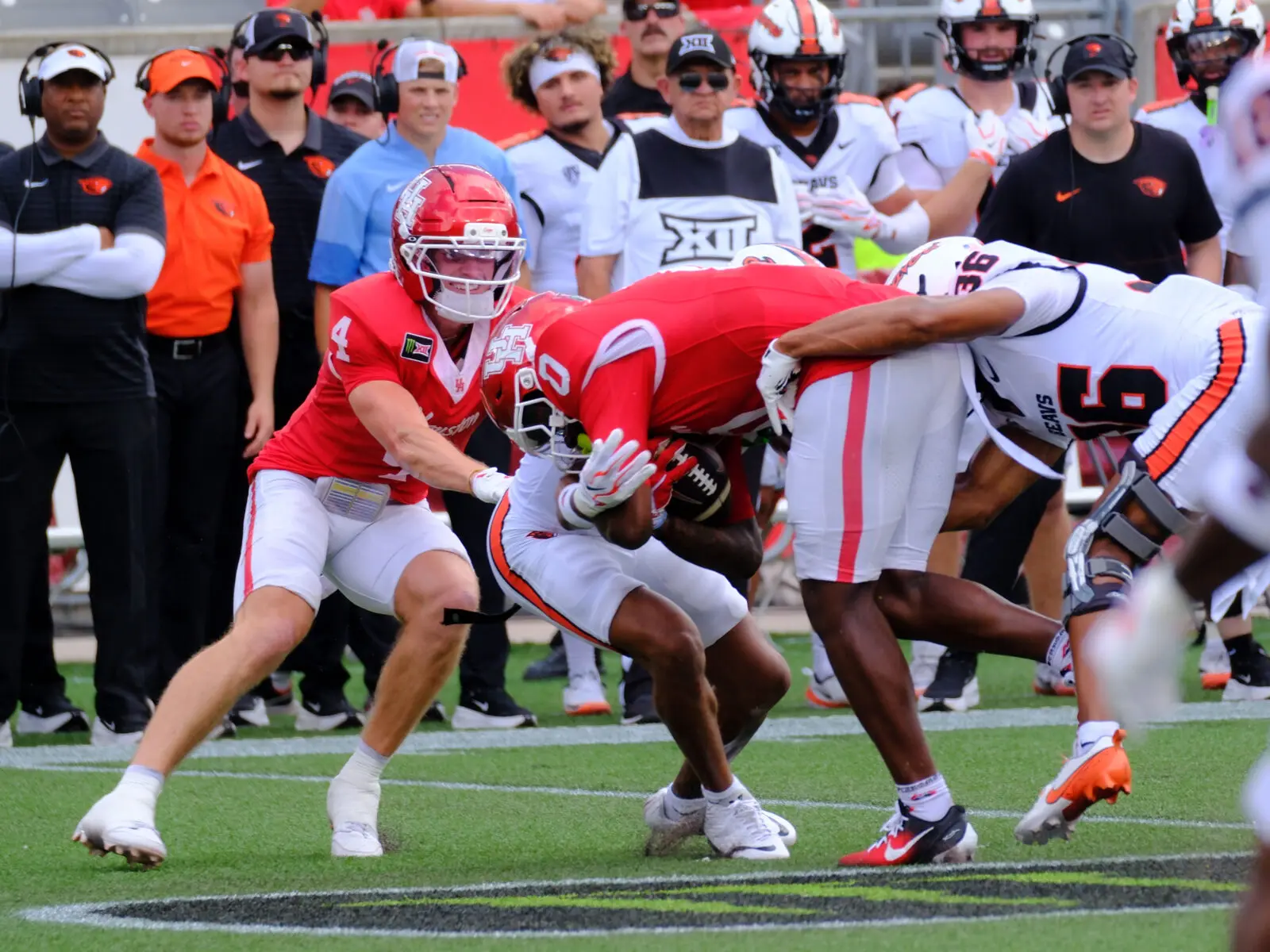 University of Houston receiver Amare Thomas is as tough as it gets for a wide receiver. (Photo by F. Carter Smith)