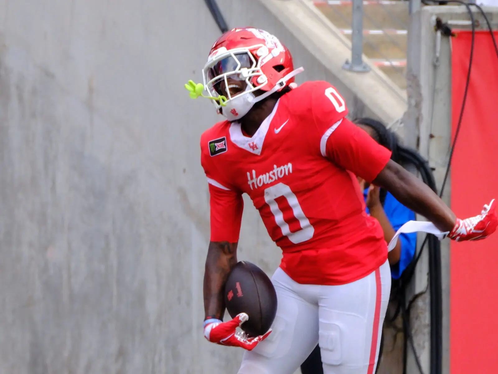 University of Houston receiver Amare Thomas is a touchdown maker. (Photo by F. Carter Smith)