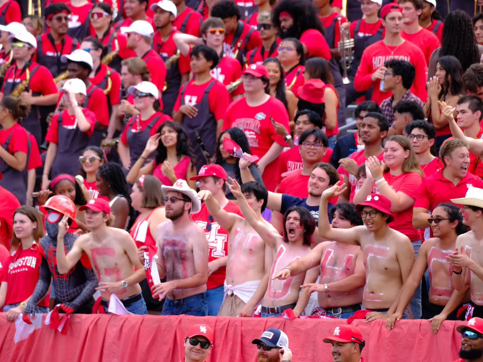 University of Houston students turn out for football games. (Photo by F. Carter Smith)