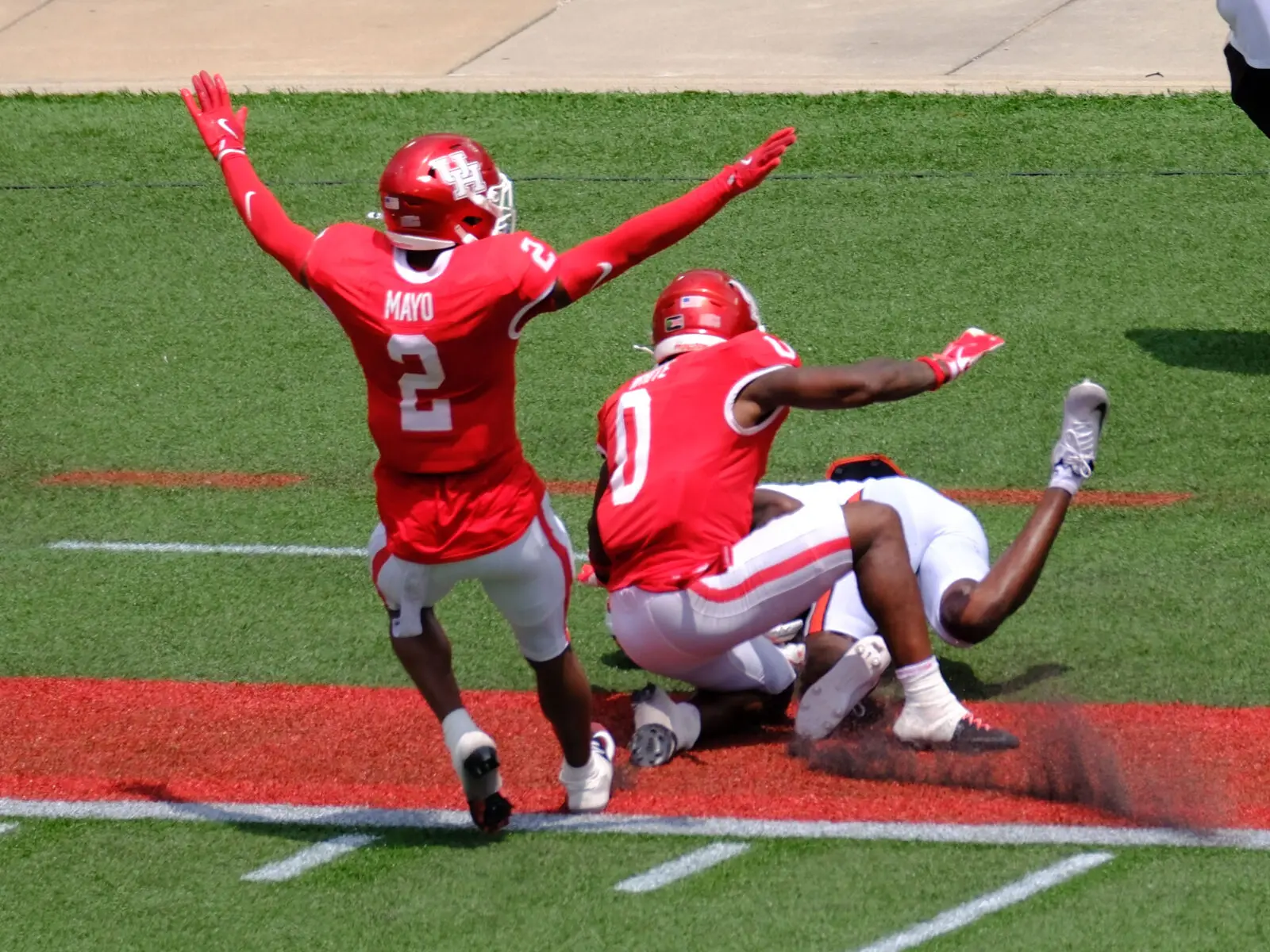 University of Houston defensive backs Jalen Mayo (No. 2) and Javion White (No. 0) are ball hawks. (Photo by F. Carter Smith)