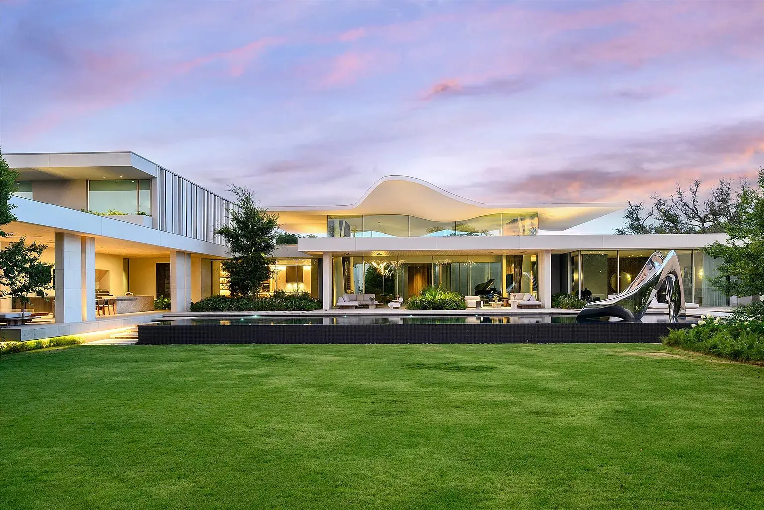 The home features six bedrooms and 10 bathrooms. (Photo by Stephen Reed Photography)