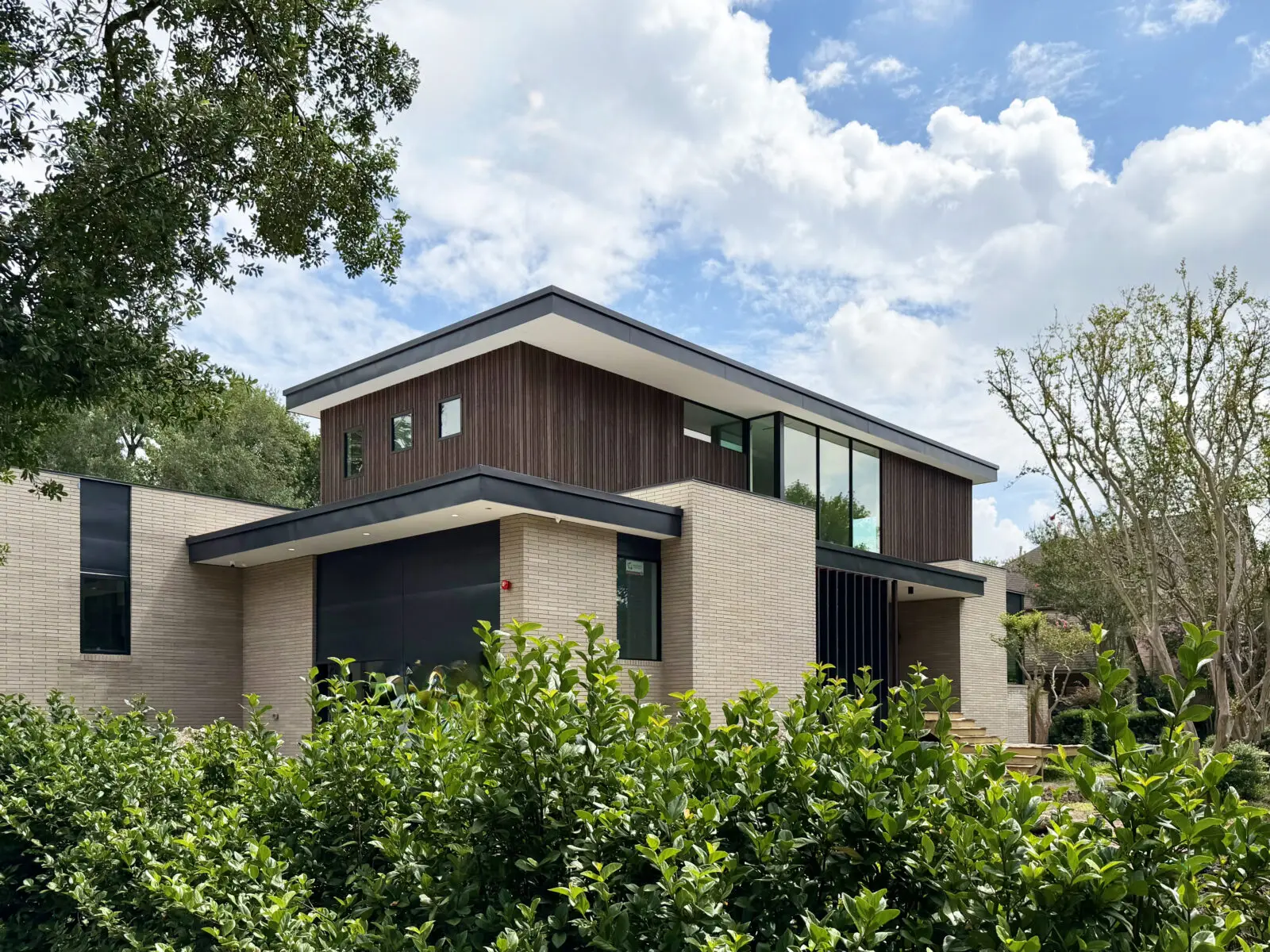 StudioMET Holly Residence