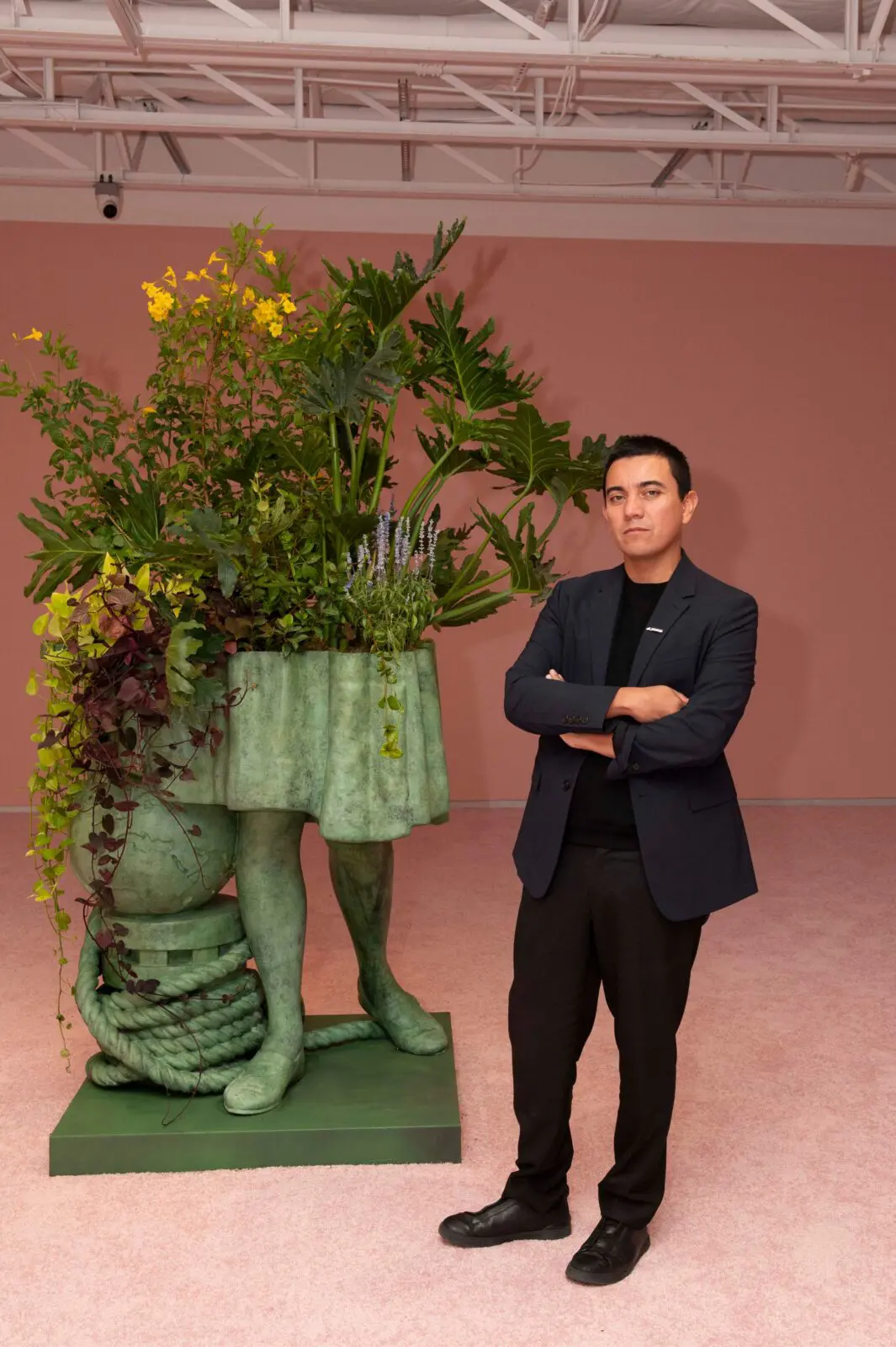 The honored artist at the gala, Iván Argote, who is Colombian, provided first-hand tours of his new exhibition, "How to Move a Monument on a Tuesday Morning." (Photo by Tamytha Cameron Photography)