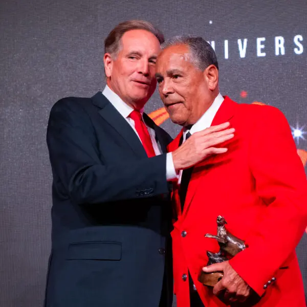University of Houston Cougars basketball coach Kelvin Sampson was one of eight Cougars inducted into the UH Hall of Honor Friday night at the Post Oak Hotel, October 2, 2026. He was joined o stage by CBS Sports’ Jim Nantz.
