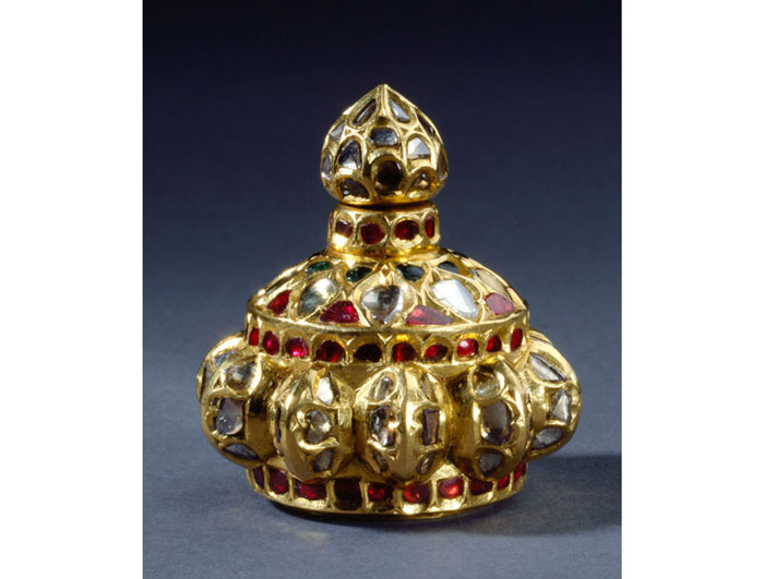 Mughal Makeup Holder: This small Indian treasure from the mid-17th century once held kohl. Collection MFAH. 