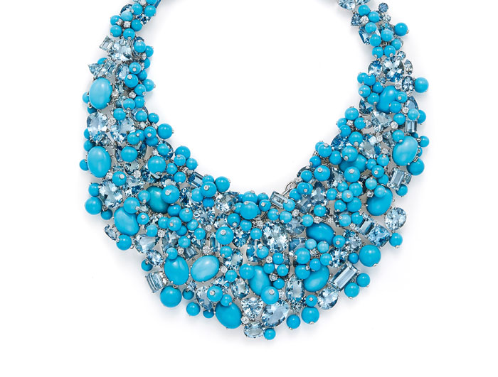 Necklace of aquamarines and turquoise set with diamonds in a fluid platinum setting
