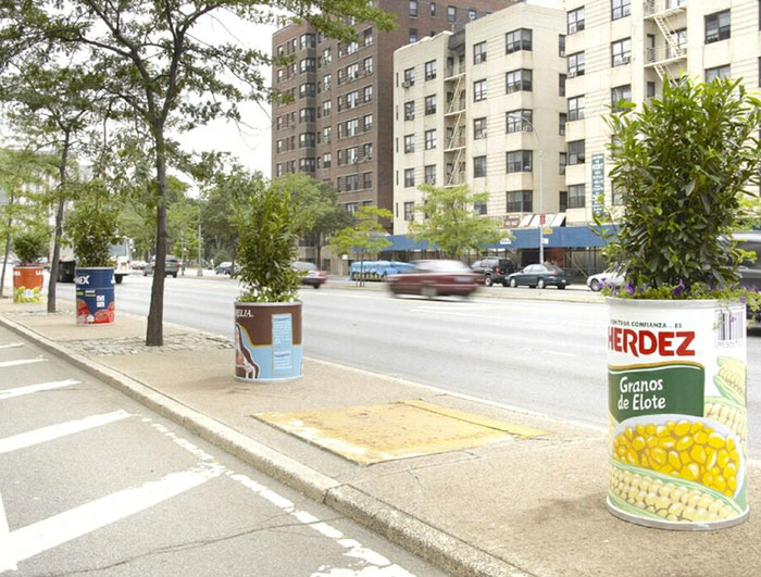 In 2005, Diaz was tapped by New York's Public Art Fund for a site-specific installation lining the Grand Concourse in the Bronx. 