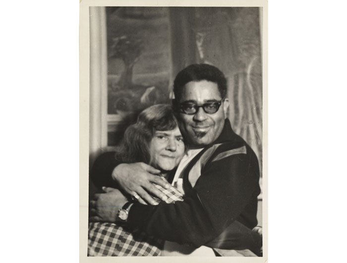 Jazzy pals: Chicago bohemian painter Gertrude Abercrombie and Dizzy Gillespie on his birthday, October 21, 1964. Gertrude Abercrombie papers.