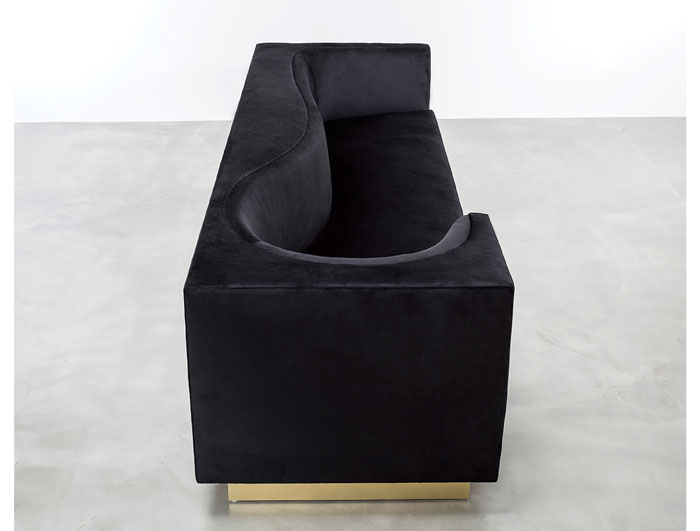 Laurent sofa in velvet and brass