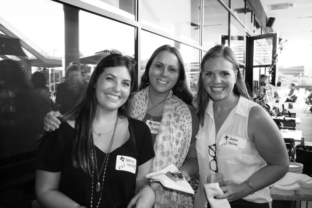 Theta Charity Antiques Show Toasts the Designers Walk, 09.23.2015