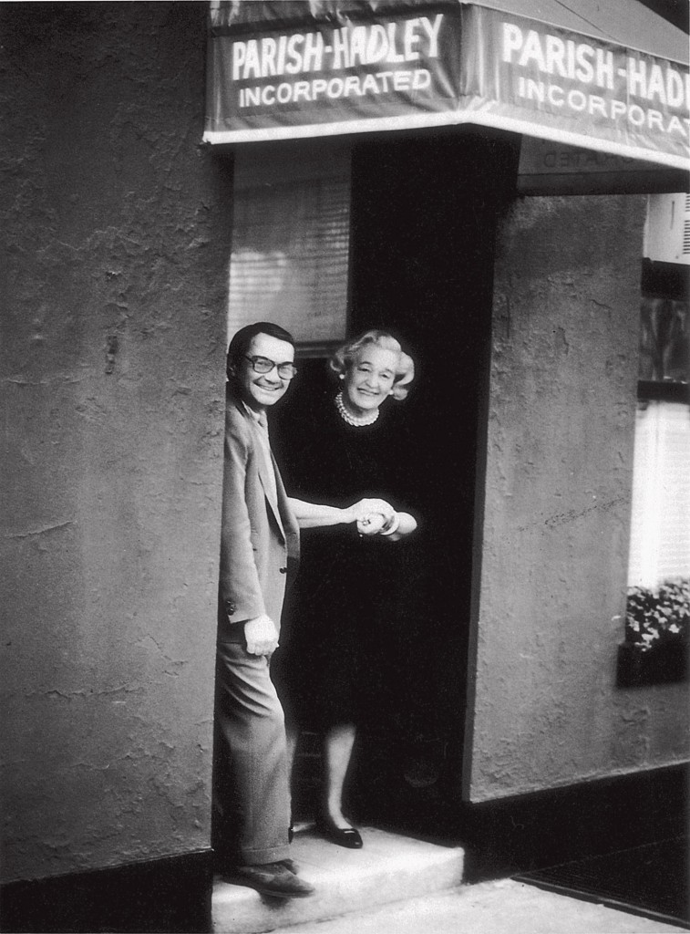 Sister Parish and Albert Hadley at their firm’s New York office on 63rd Street, circa 1989. (Christian Reinhardt, Courtesy HG. © The Condé Nast Publications, Inc.)