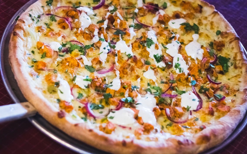 At Barry's Pizza, you can choose hand-tossed, deep-dish or gluten-free pies. (Photo courtesy Barry's Pizza)