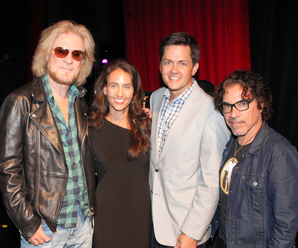 1980s Rock Stars Bring the House Down at Historic Dallas Theater, Raise $900,000 for a Good Cause