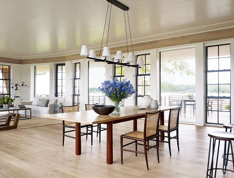 Waterfront house, Rhode Island 