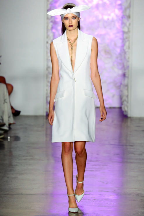Cushnie et Ochs Spring 2016 ready-to-wear collection. (Photo courtesy Vogue Runway)