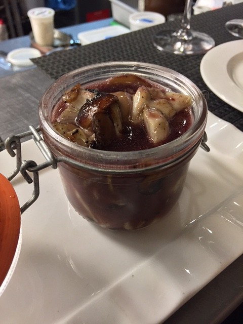 Crab meat in a stellar Burgundy sauce