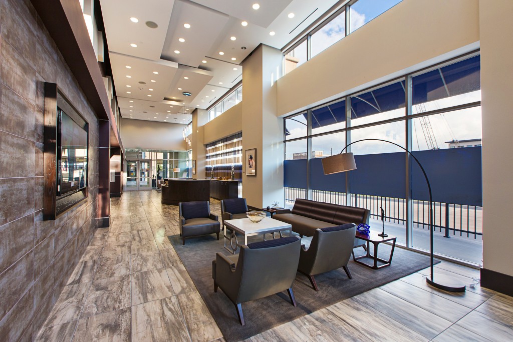 SkyHouse River Oaks lobby