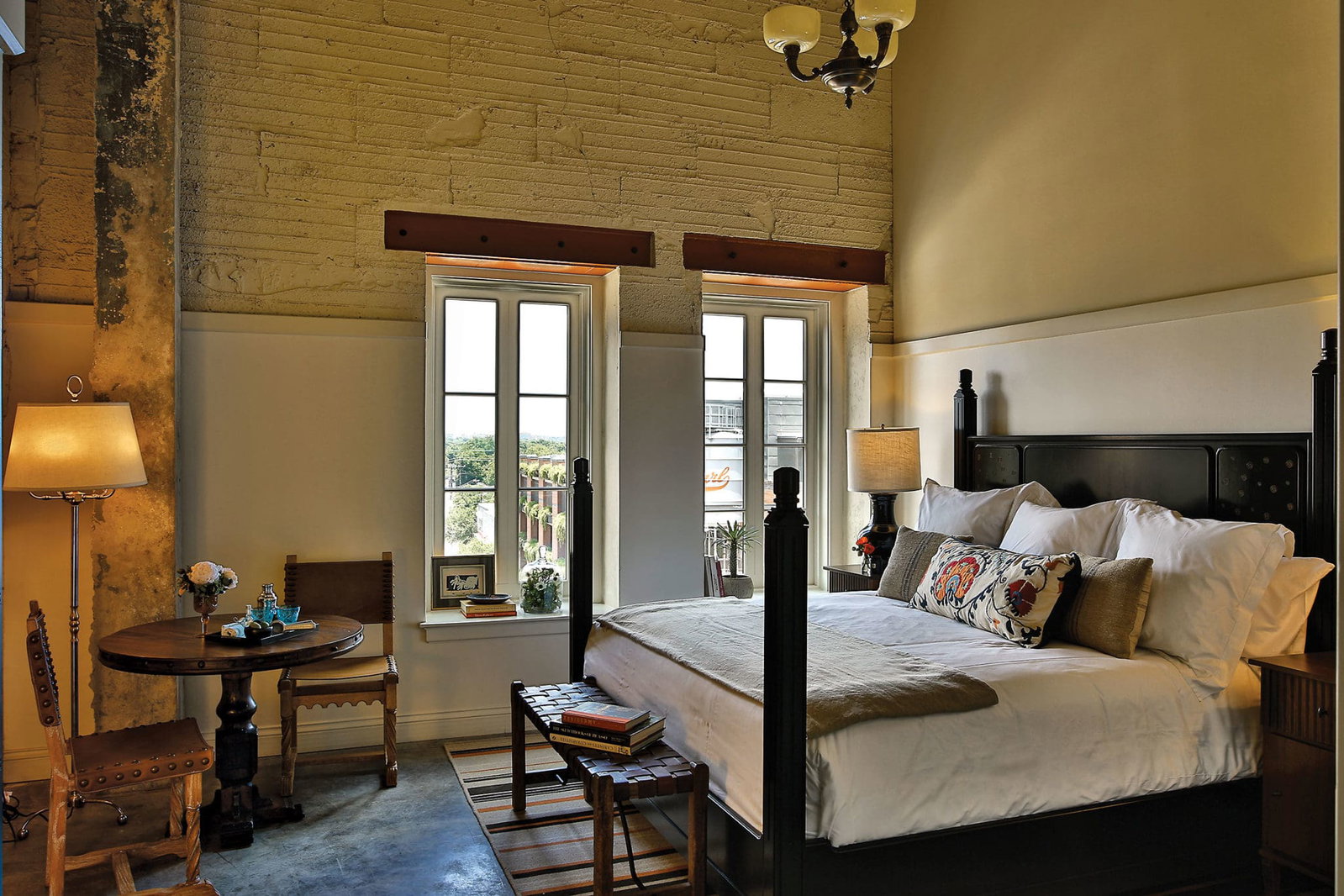 Texas' Coolest Hotel? Oft-Dismissed City Suddenly Gets a Real Contender ...