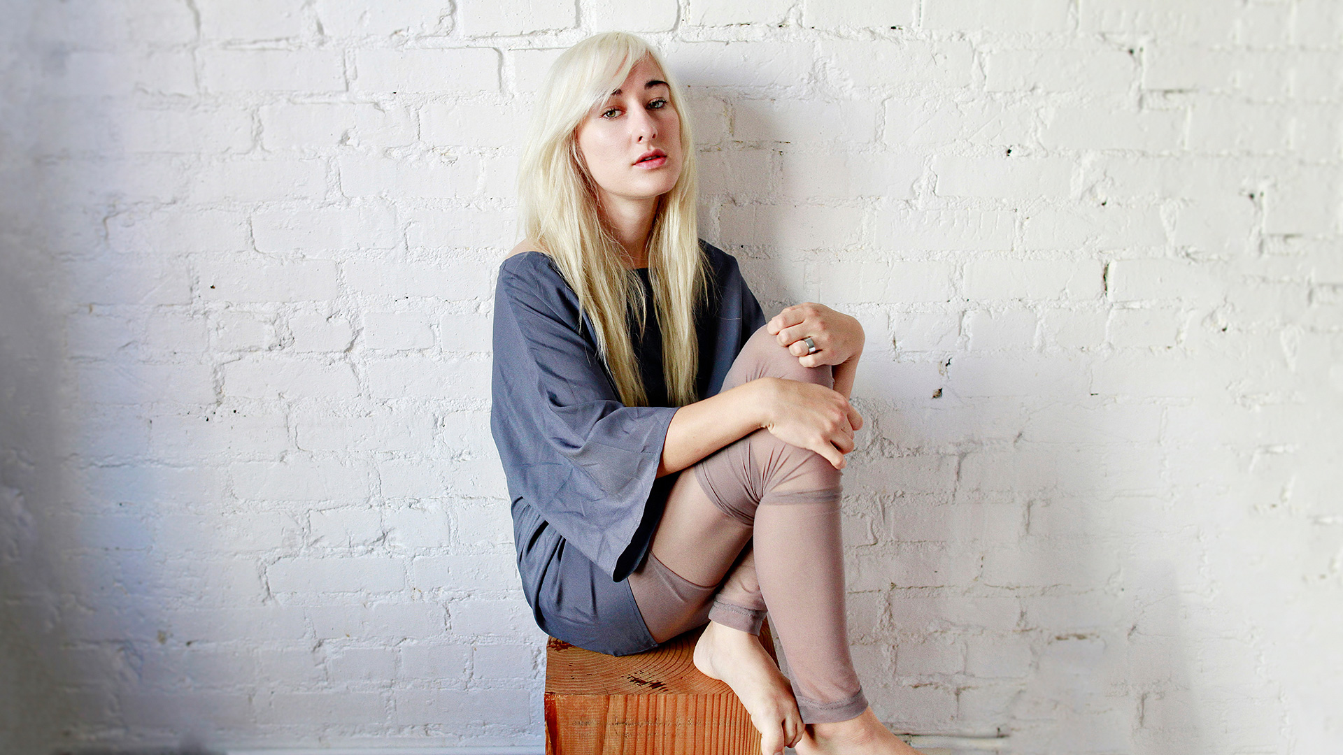 Zola Jesus.