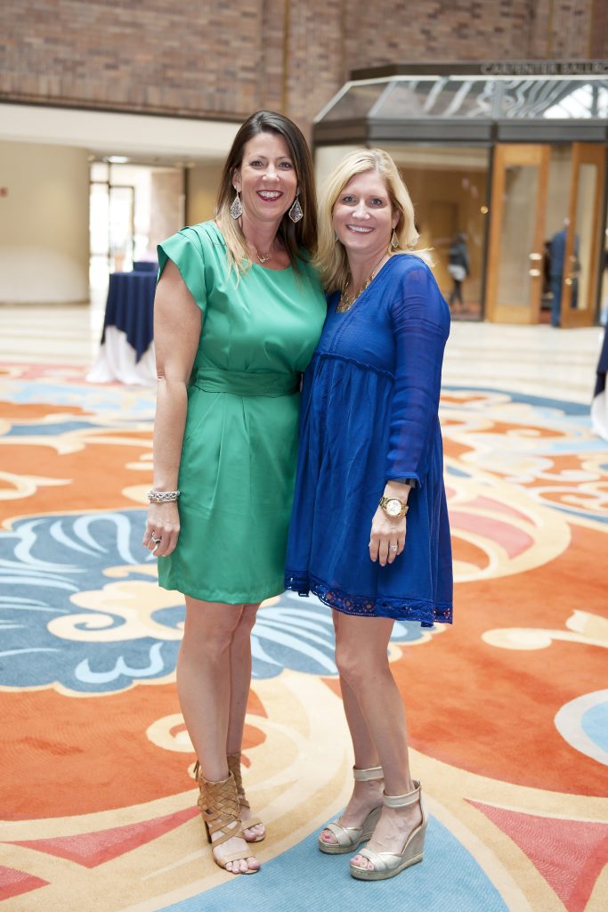 Jennifer Spears, Carrie Botts