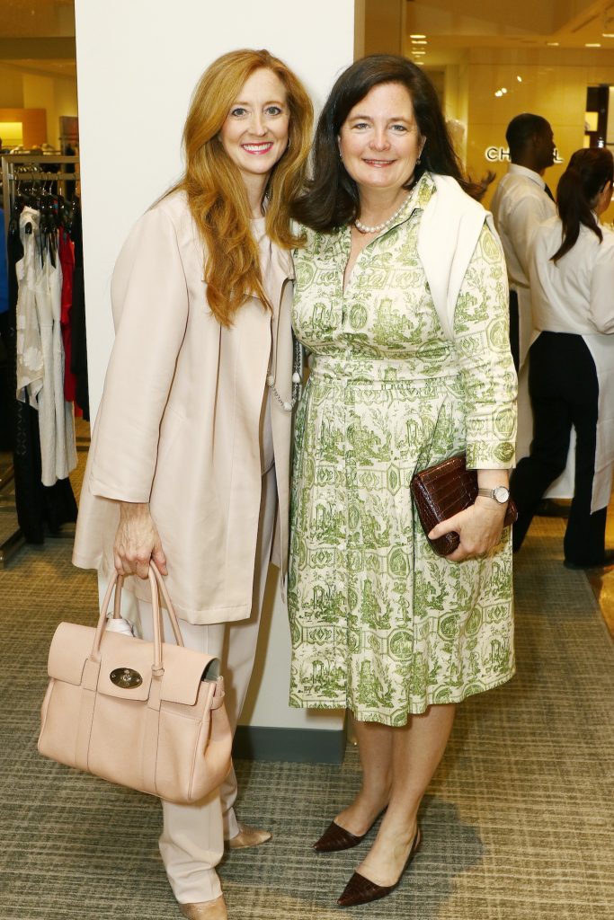 Tiffany Divis, Ola Fojtasek