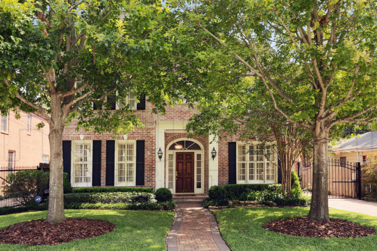 The Richest City in Texas Is Revealed — and It's a HoustonArea Shocker