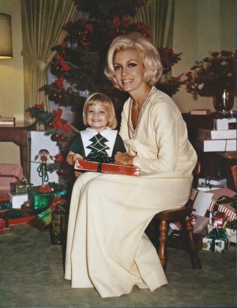 Jan and daughter Susanna, Christmas 1969 (Photo courtesy Jan Showers)