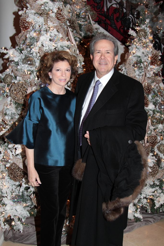 Houston TV Billionaire's Stunning River Oaks Mansion Hosts an Elves