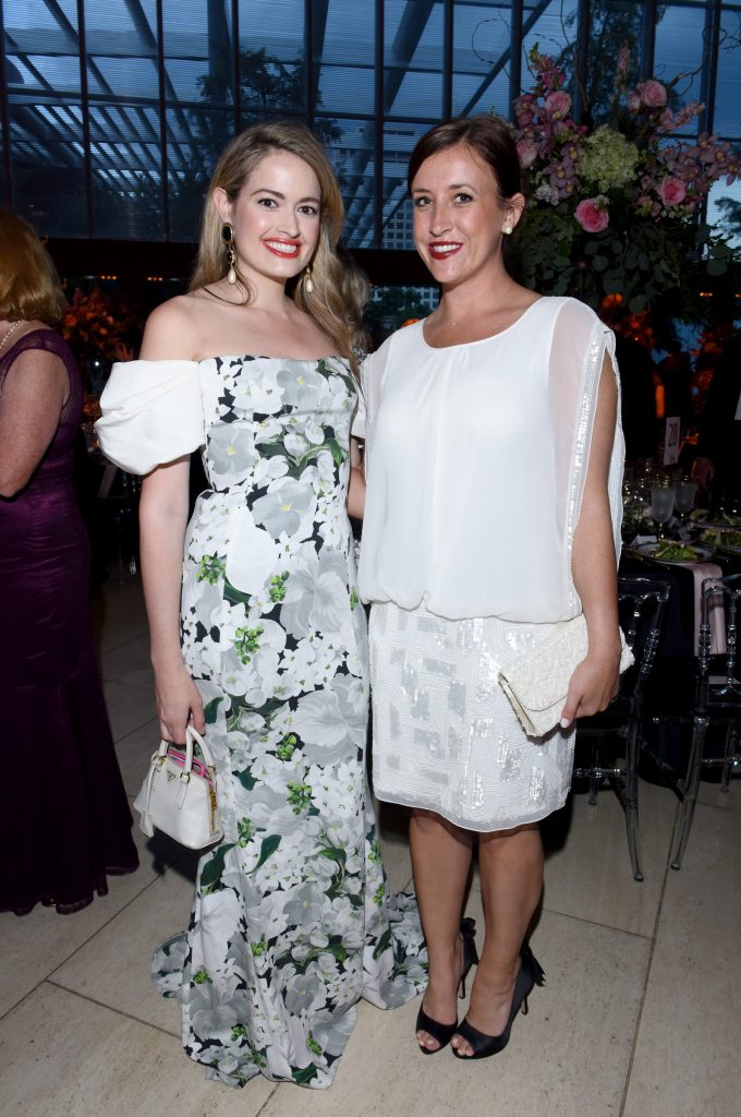 Sara Bray, Christina Geyer