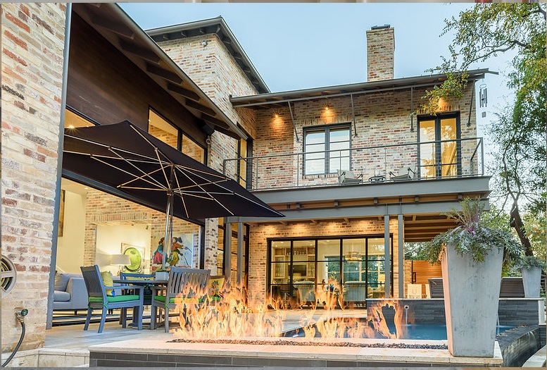 A home on Rock Creek Drive (Turtle Creek Association)