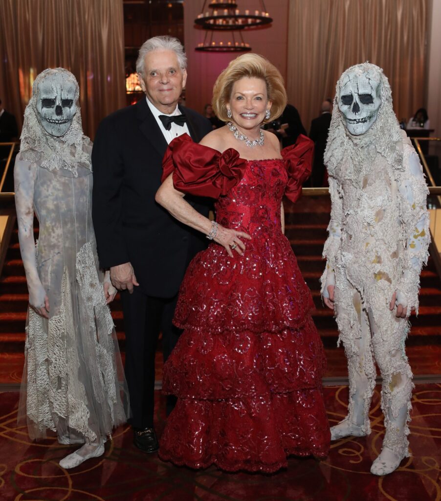 Houston Ballet 'ghosts' flank Victor Costa & Jerry Ann Woodin-Costa at the 2017 Ballet Ball