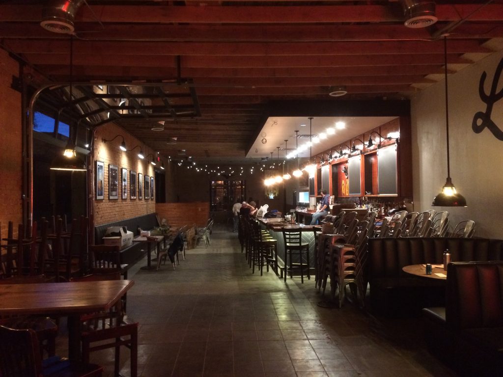 Easy Slider proves that food trucks can think big these days. (Photo by Joe Richardson).