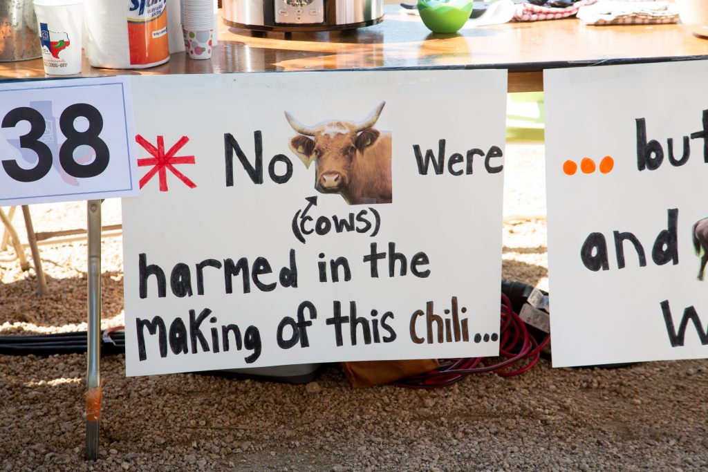 "No Cows Were Harmed in the Making of this Chili" sign