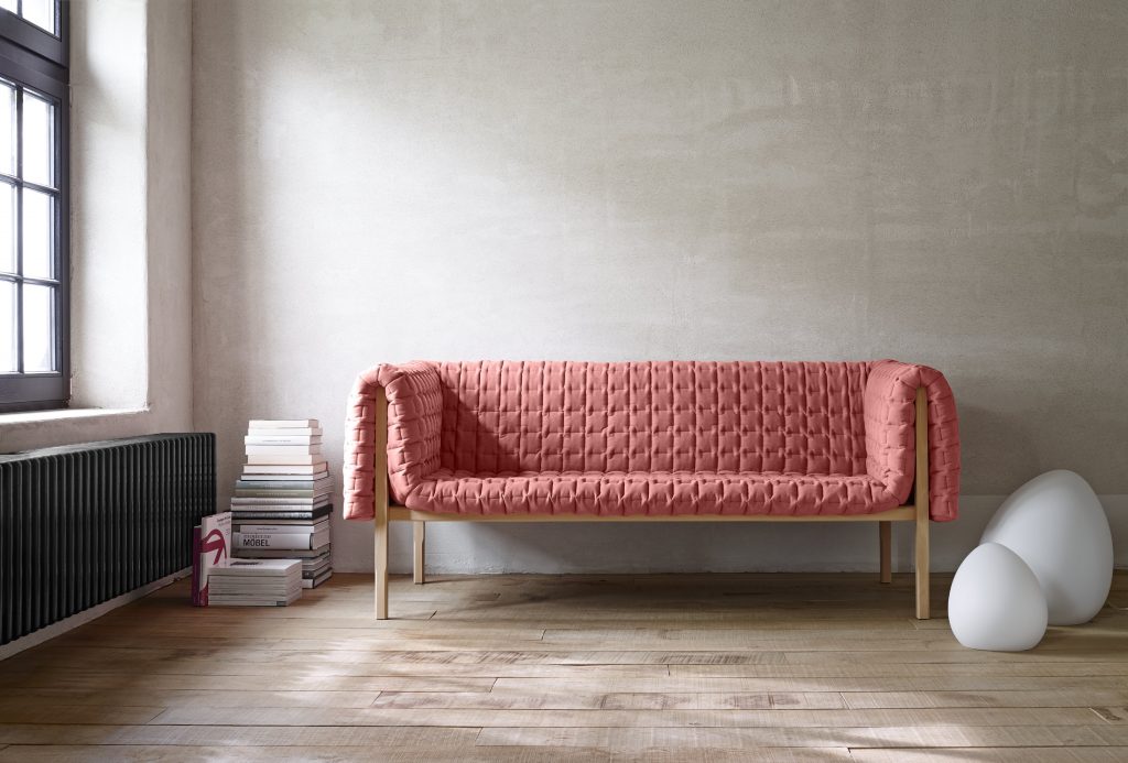 Ruche sofa